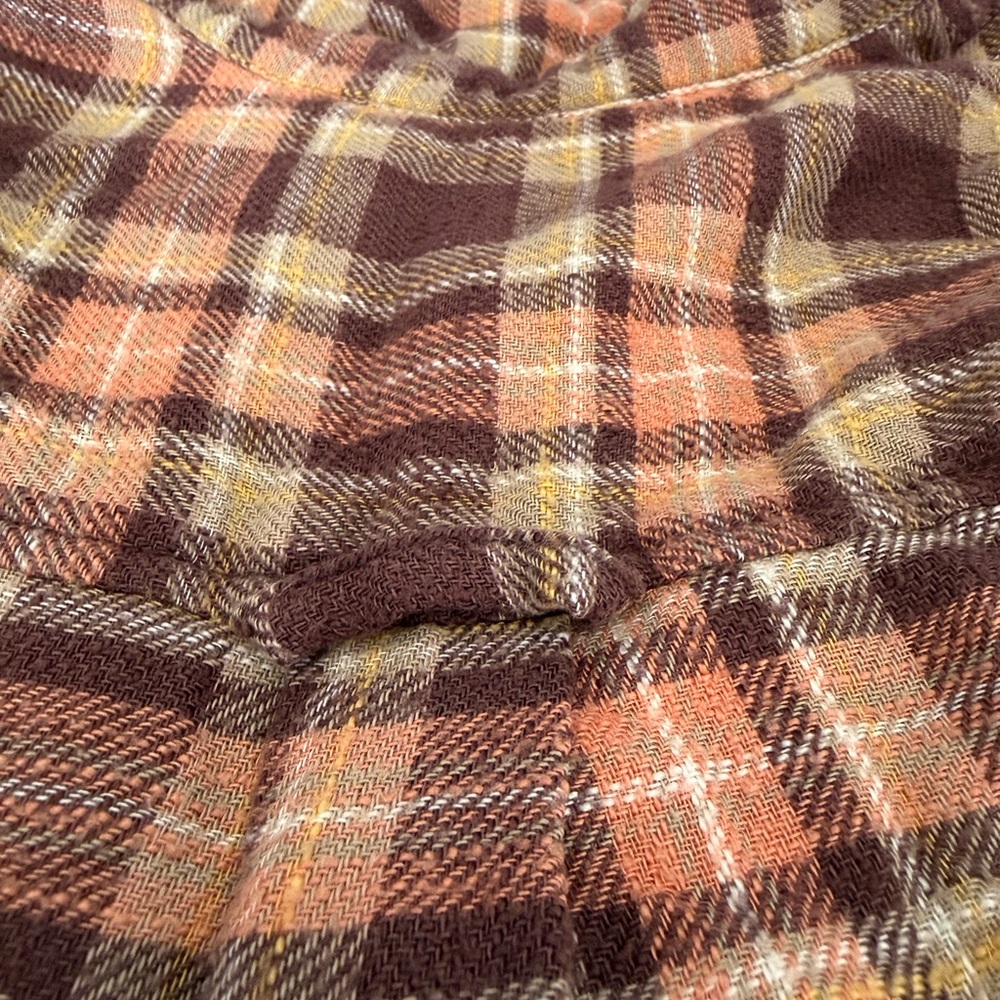 American Eagle Rust, Pink, and Cream Plaid Shirt Jacket - Picture 4 of 7
